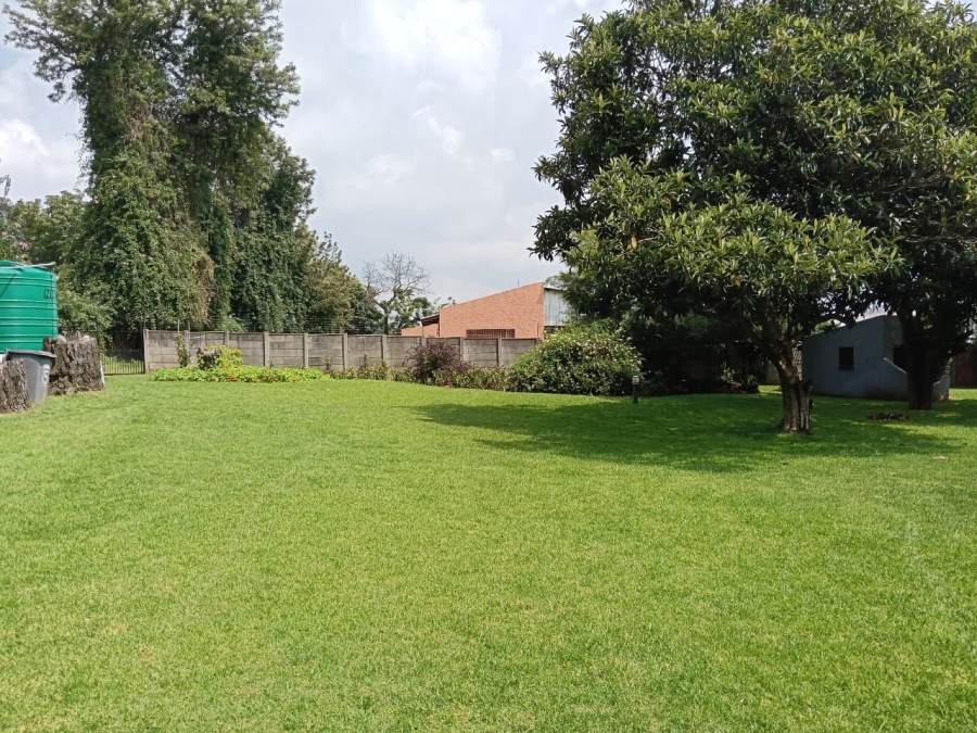 5 Bedroom Property for Sale in Loumar Western Cape